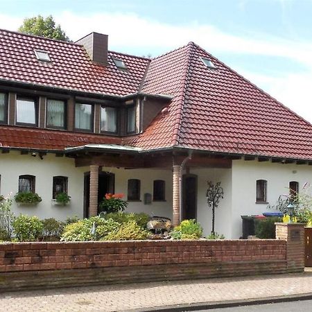 Ferienwohnungen An Der Hufeland-Therme 巴特皮尔蒙特 外观 照片